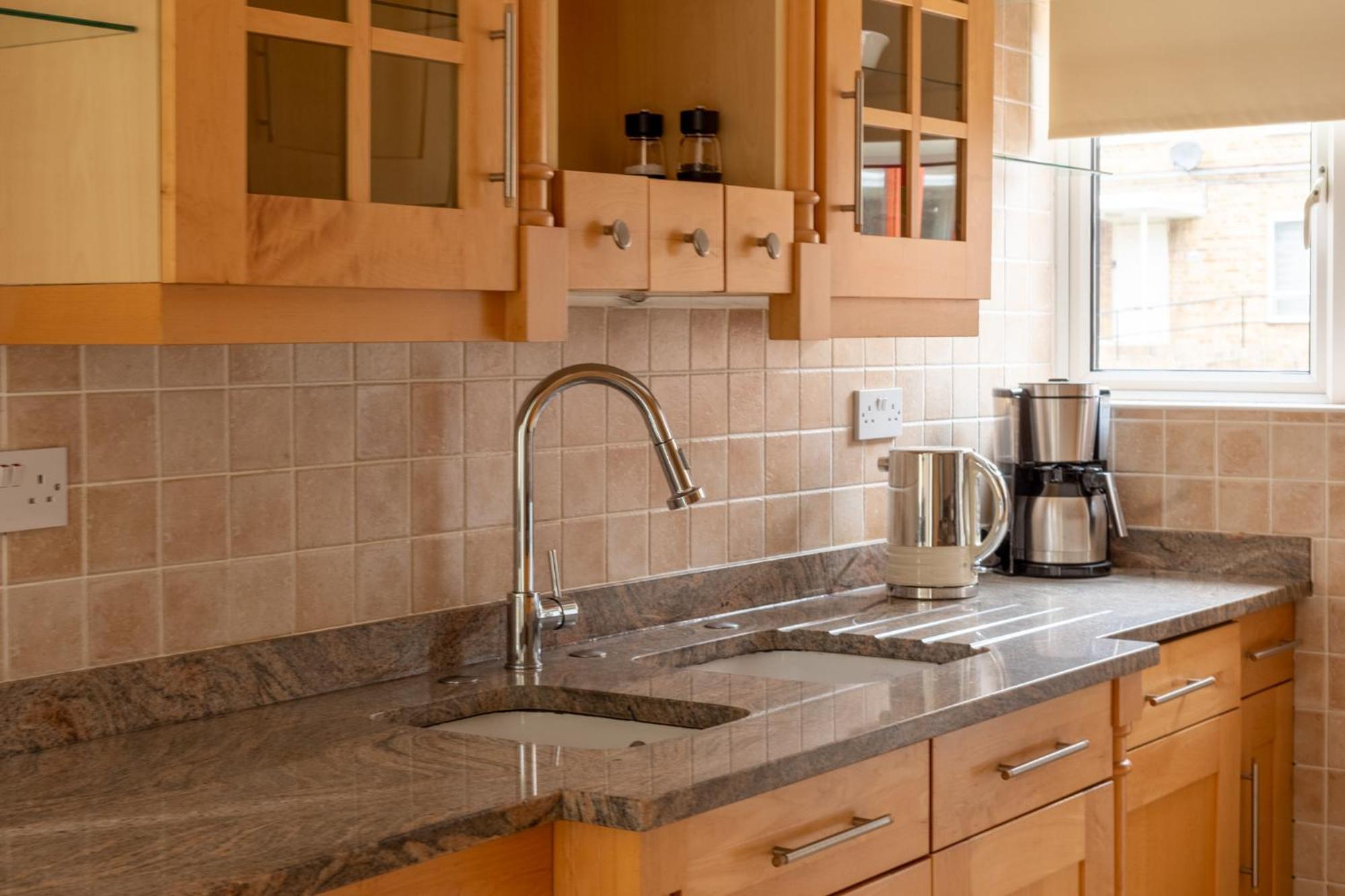 Lovely 2br In Peaceful Hampstead, Nw Casa vacanze Londra